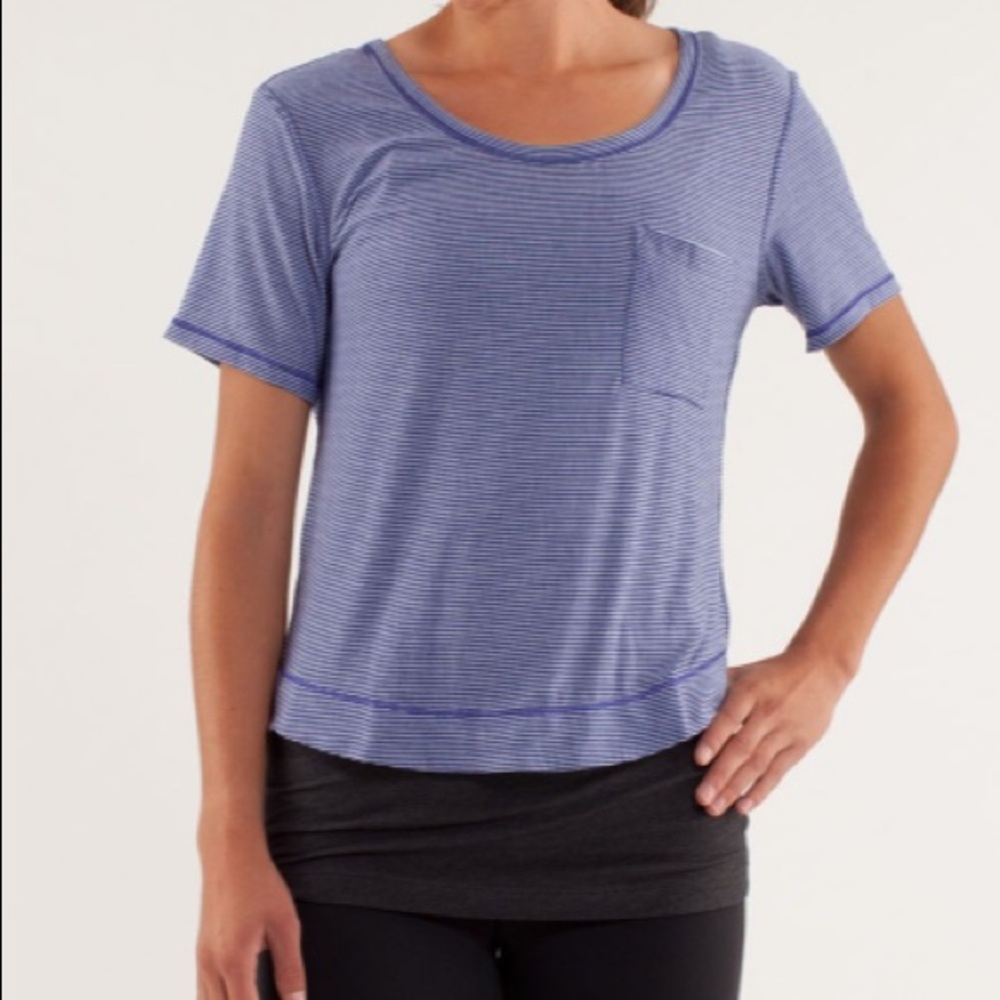 Lululemon Calm Blue and White Short Sleeve Tee
